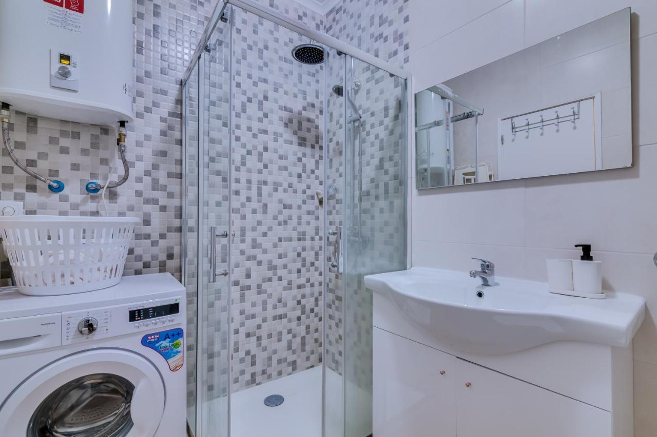 Quarteira 2Br - Near The Beach At Homesbyfc Экстерьер фото