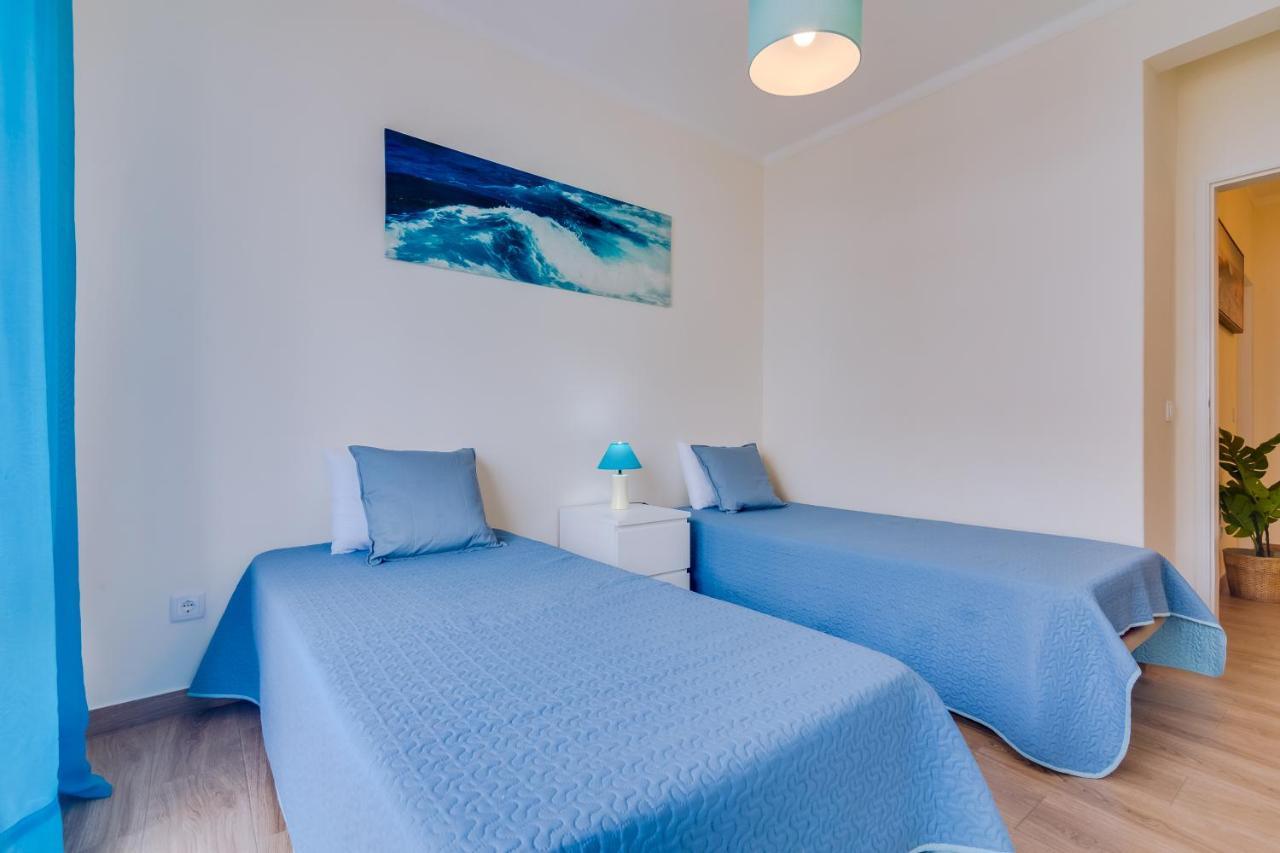Quarteira 2Br - Near The Beach At Homesbyfc Экстерьер фото