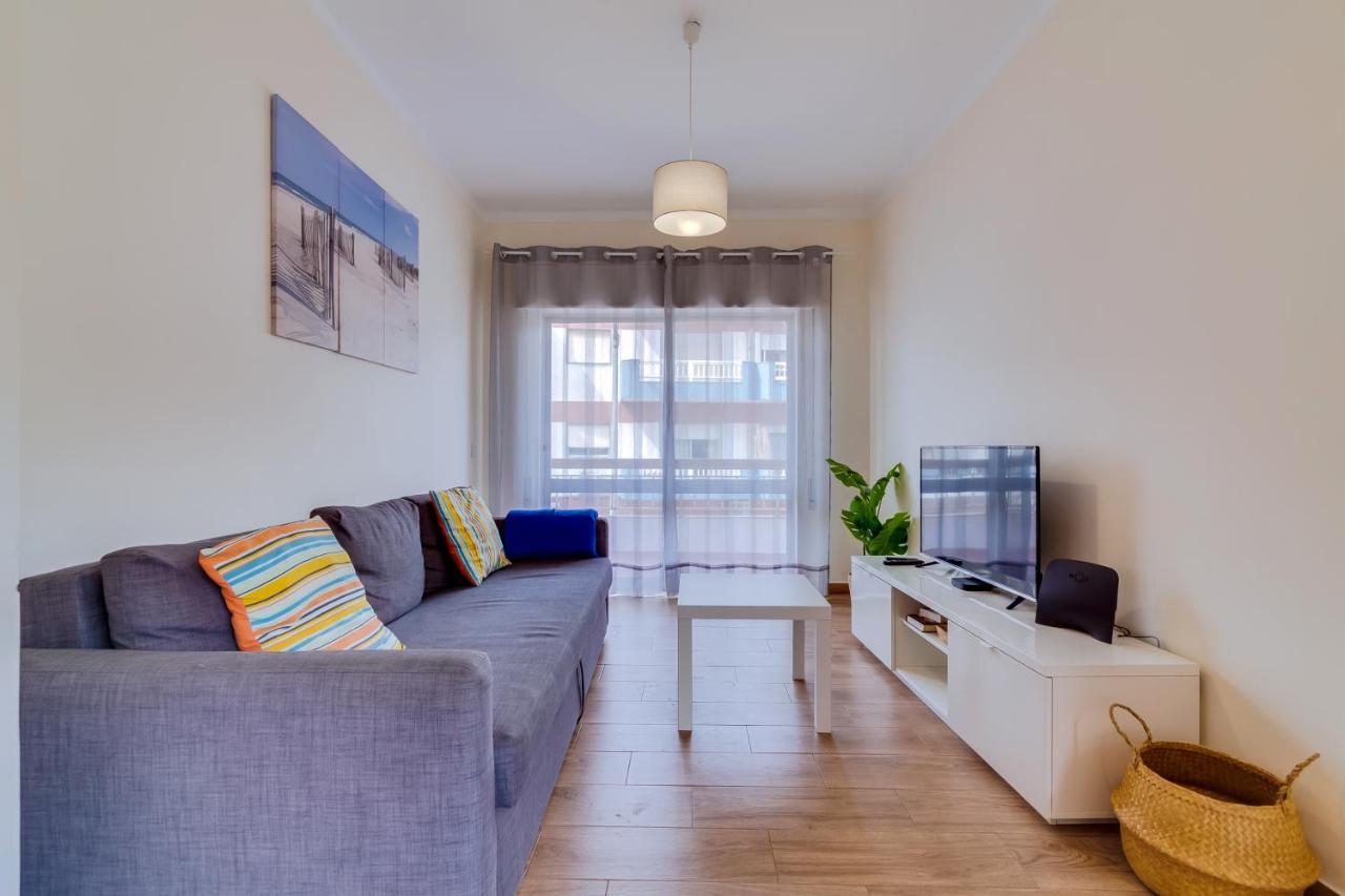 Quarteira 2Br - Near The Beach At Homesbyfc Экстерьер фото
